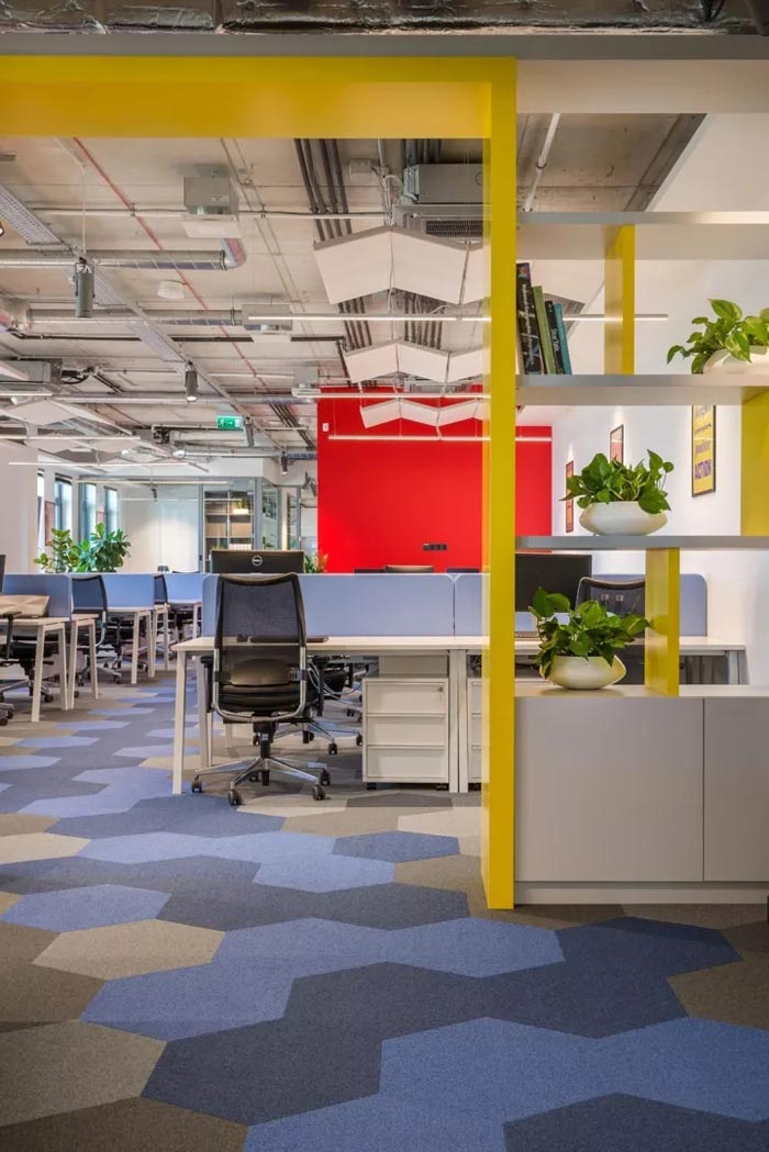 2500平方办公室办公区装修设计效果图