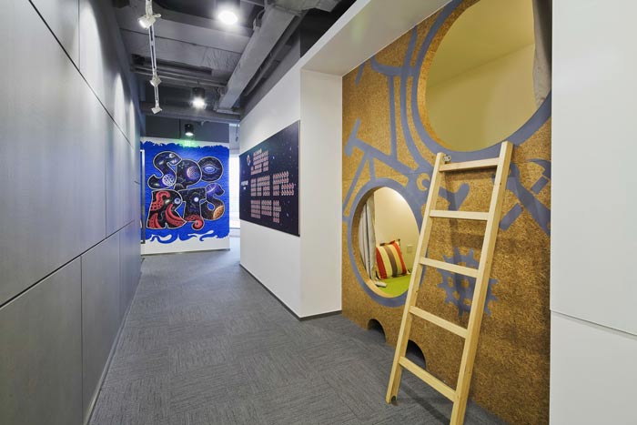 科技公司办公室圆形秘密休息区